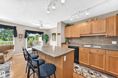 6 14803 Miller Boulevard, Edmonton, AB 