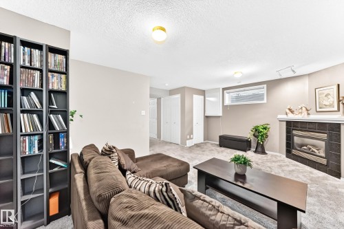 6 14803 Miller Boulevard, Edmonton, AB 