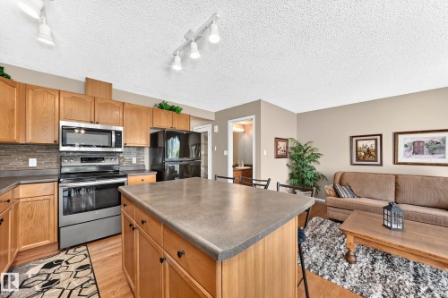 6 14803 Miller Boulevard, Edmonton, AB 