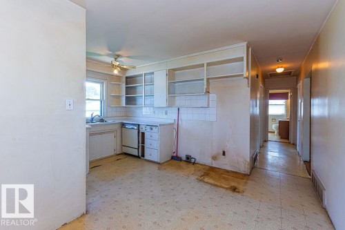 13031 63 Street, Edmonton, AB 
