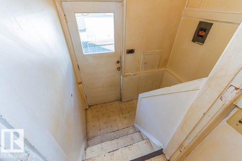 13031 63 Street, Edmonton, AB 