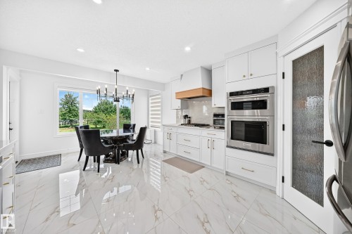 8509 Sloane Crescent, Edmonton, AB 