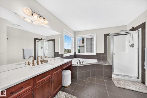 8509 Sloane Crescent, Edmonton, AB 
