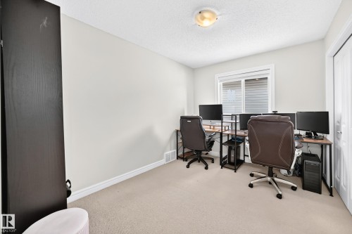 8509 Sloane Crescent, Edmonton, AB 