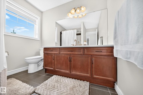 8509 Sloane Crescent, Edmonton, AB 