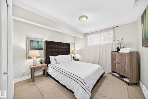 8509 Sloane Crescent, Edmonton, AB 