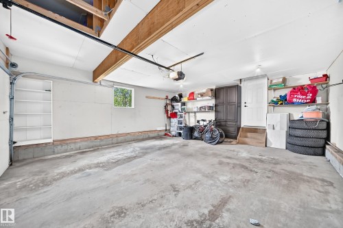 8509 Sloane Crescent, Edmonton, AB 