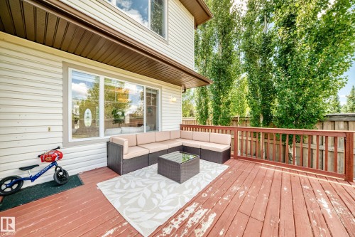 8509 Sloane Crescent, Edmonton, AB 