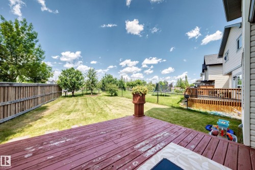 8509 Sloane Crescent, Edmonton, AB 