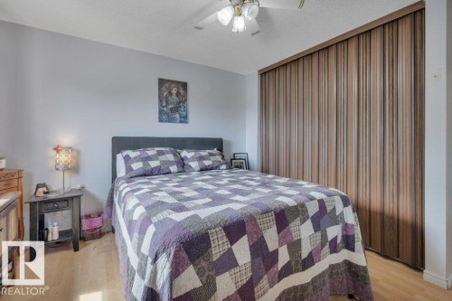 540 Willow Crest, Edmonton, AB 
