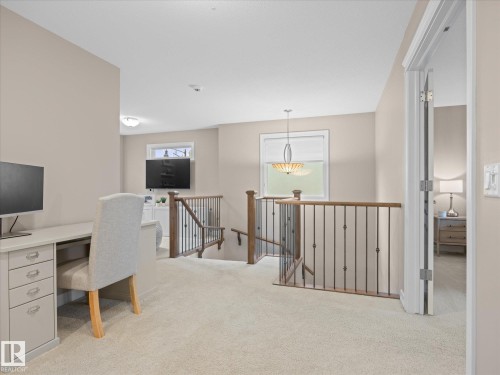 2307 Warry Court, Edmonton, AB 