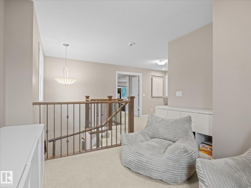 2307 Warry Court, Edmonton, AB 