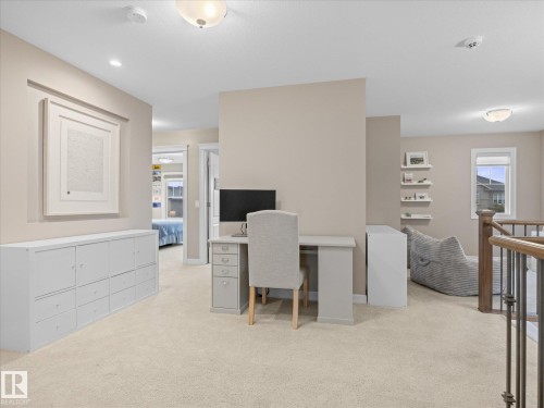 2307 Warry Court, Edmonton, AB 