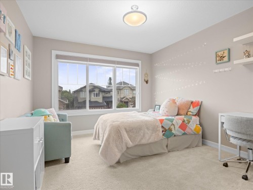2307 Warry Court, Edmonton, AB 