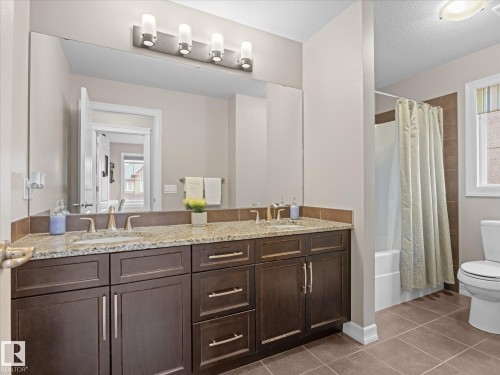 2307 Warry Court, Edmonton, AB 