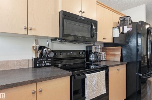12028 18 Avenue, Edmonton, AB 