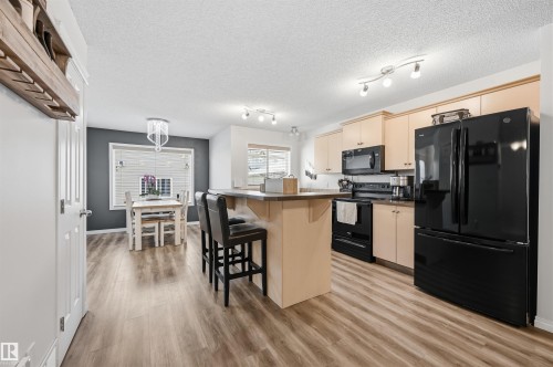12028 18 Avenue, Edmonton, AB 