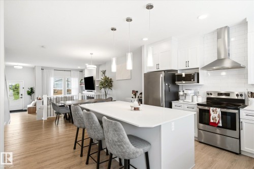 3415 Erlanger Bend, Edmonton, AB 