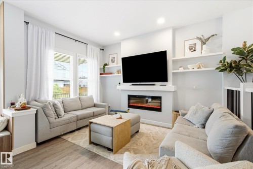 3415 Erlanger Bend, Edmonton, AB 
