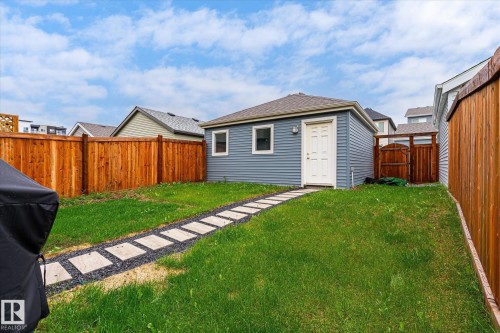 3415 Erlanger Bend, Edmonton, AB 