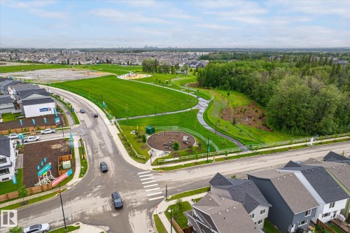 3415 Erlanger Bend, Edmonton, AB 
