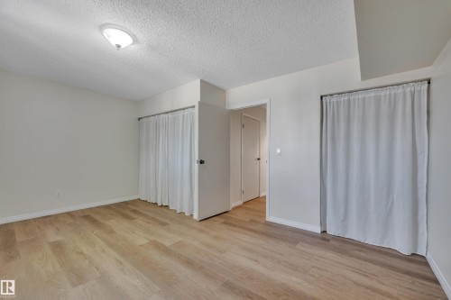201 7915 112 Avenue, Edmonton, AB 