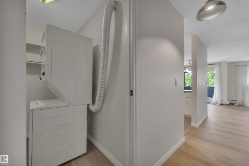 201 7915 112 Avenue, Edmonton, AB 