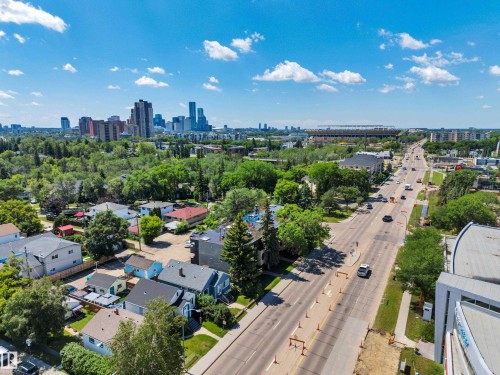 201 7915 112 Avenue, Edmonton, AB 