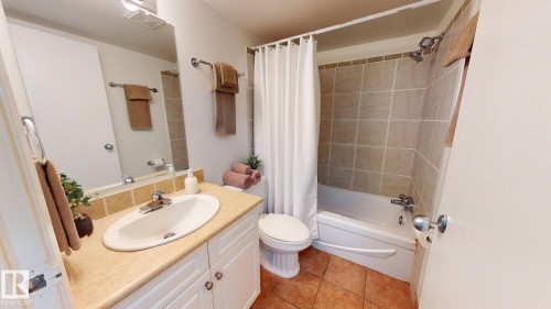 207 11224 116 Street, Edmonton, AB 