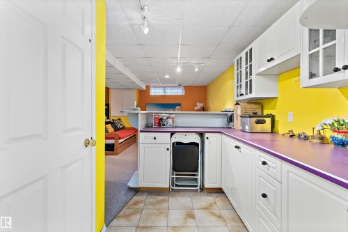 8904 170A Avenue, Edmonton, AB 