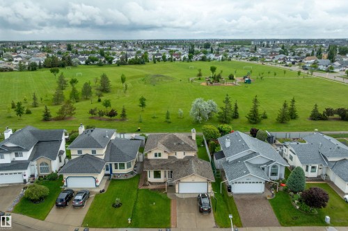 8904 170A Avenue, Edmonton, AB 
