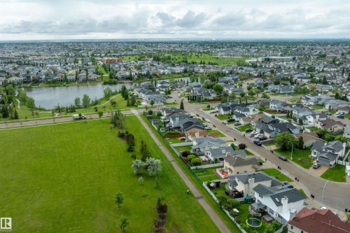 8904 170A Avenue, Edmonton, AB 