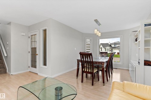 8904 170A Avenue, Edmonton, AB 