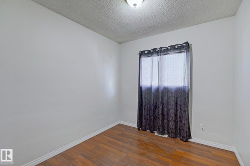 11930 56 Street, Edmonton, AB - Indoor Photo Showing Other Room