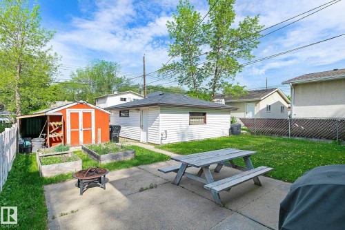 11930 56 Street, Edmonton, AB - Outdoor