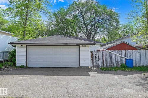 11930 56 Street, Edmonton, AB - Outdoor