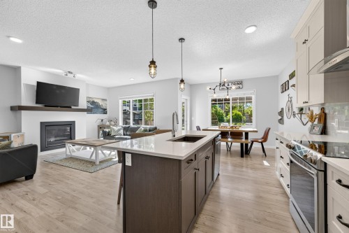 5161 Crabapple Link Link, Edmonton, AB 