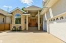 956 Hollingsworth Bend, Edmonton, AB 