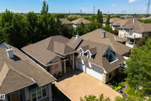 956 Hollingsworth Bend, Edmonton, AB 
