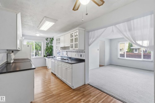140 Primrose Gardens Gardens, Edmonton, AB 