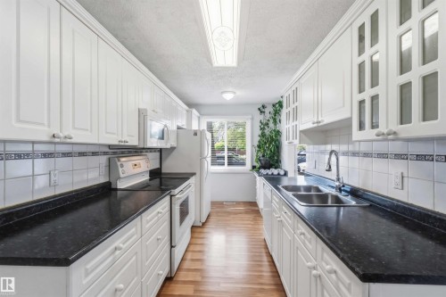 140 Primrose Gardens Gardens, Edmonton, AB 