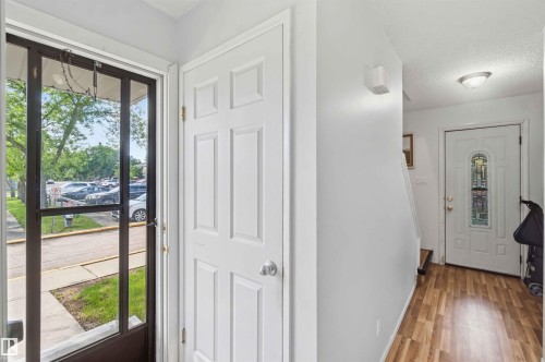 140 Primrose Gardens Gardens, Edmonton, AB 