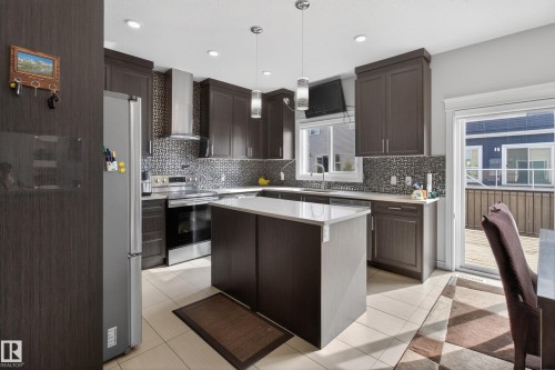 8607 Mayday Wynd, Edmonton, AB - Indoor Photo Showing Kitchen With Upgraded Kitchen