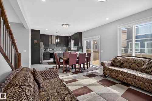 8607 Mayday Wynd, Edmonton, AB - Indoor Photo Showing Living Room