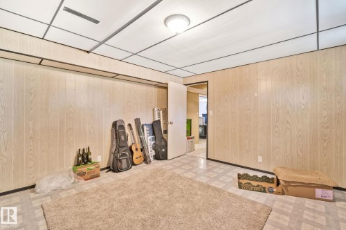 14820 75A Street, Edmonton, AB 