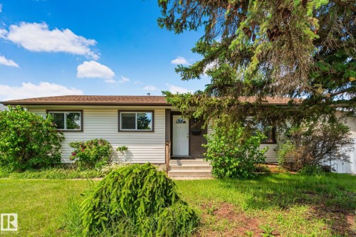14820 75A Street, Edmonton, AB 