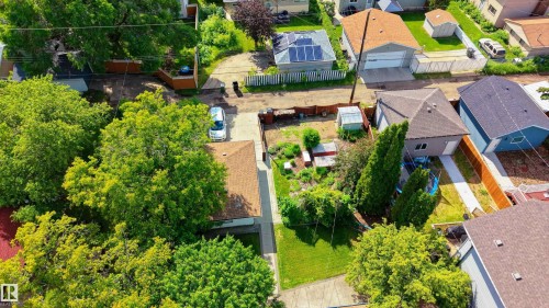 10512 45 Street, Edmonton, AB 