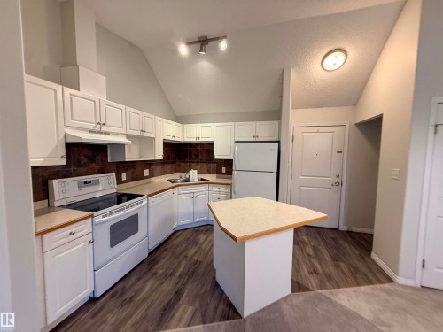515 11325 83 Street Nw, Edmonton, AB 