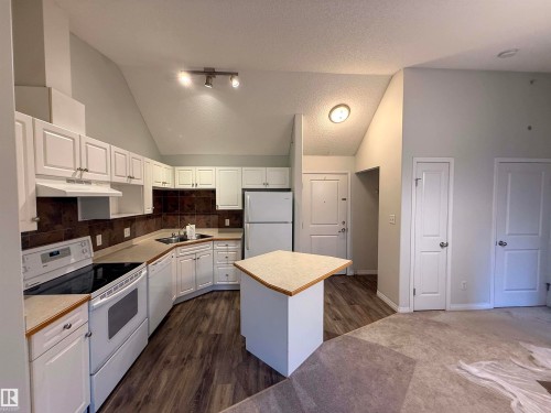 515 11325 83 Street Nw, Edmonton, AB 
