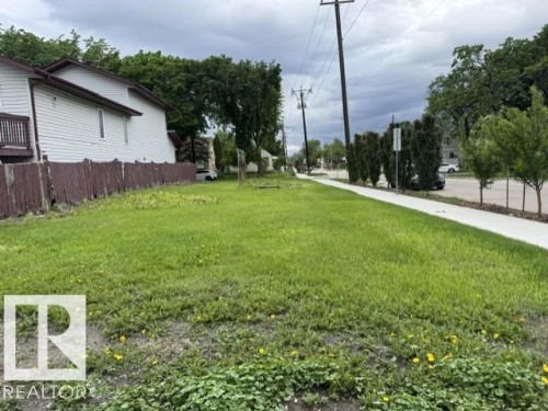 11447 90 Street, Edmonton, AB 